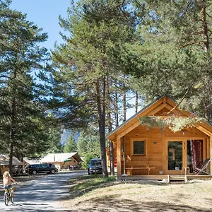 Camping Huttopia La Clarée, Val-des-Prés